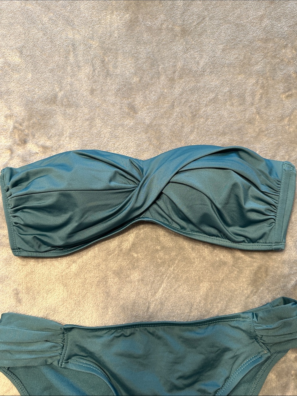 EUC Kona Sol Teal Bandeau Bikini Set - Twisted Front Two-Piece Sz M - Picture 2 of 12